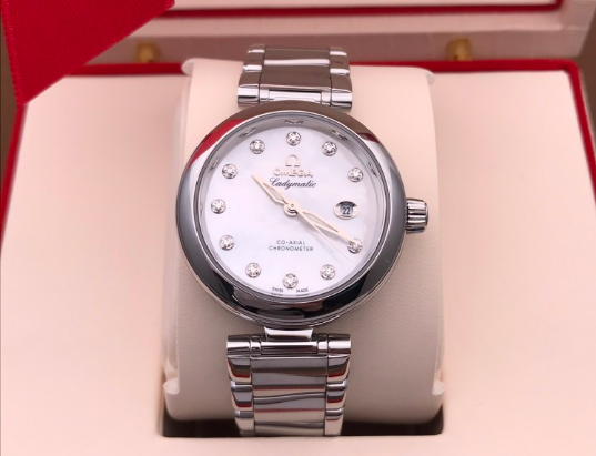 在手表回收的地方花5万块钱，可以买到啥样的欧米茄手表