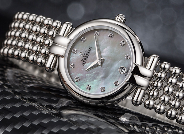 赫柏林珍珠系列旧手表回收价格仅1千？网友：假的吧