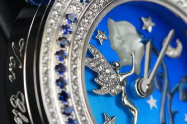 掐指猜猜！被称“蓝精灵”的梵克雅宝手表回收保值力强吗？