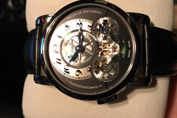 万宝龙U0104981手表回收价位创新低 是品牌不给力？
