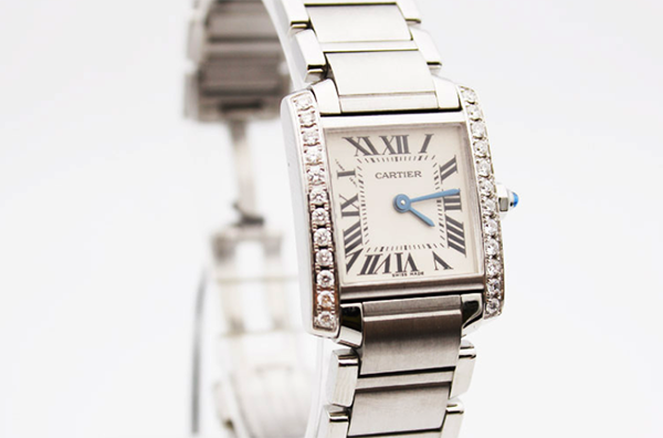 影响卡地亚WSTA0005手表奢侈品回收价格有哪些？