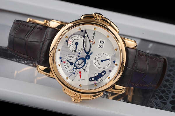 160周年纪念款雅典旧手表回收多少钱 提升价位不单靠品相