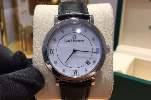 宝齐莱手表回收18k白金白盘女士腕表能达8折是何原因？