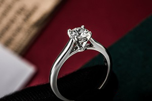 二手钻石戒指能卖多少钱 钻石大小切工都至关重要