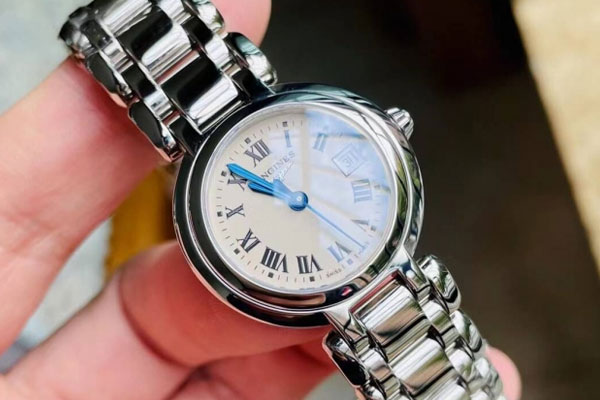 二手的浪琴石英手表拿去回收能卖多少钱