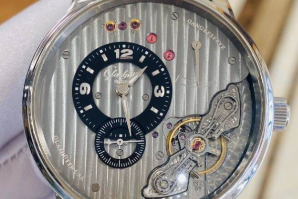 二手格拉苏蒂手表回收多少钱可参考案例