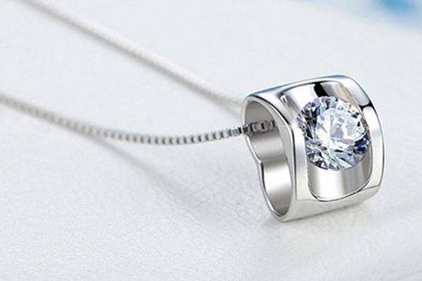 珠宝钻石回收价格与其品质一脉相连