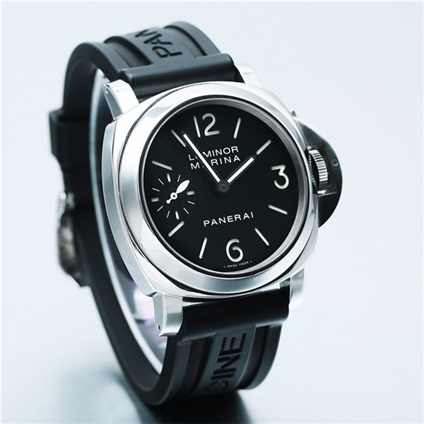 表径是44mm的沛纳海手表回收多少折？