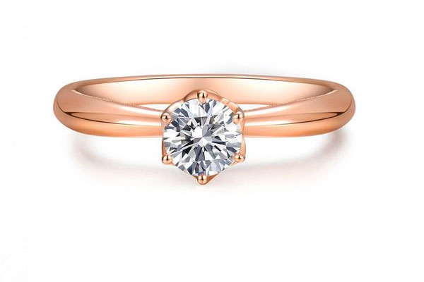 18k金钻石戒指能卖多少钱 还得细看钻石质量