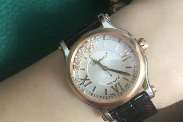 二手萧邦快乐钻石手表回收一般能卖多少钱