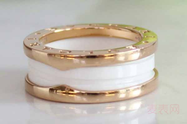 宝格丽白陶瓷材质的戒指回收值多少钱