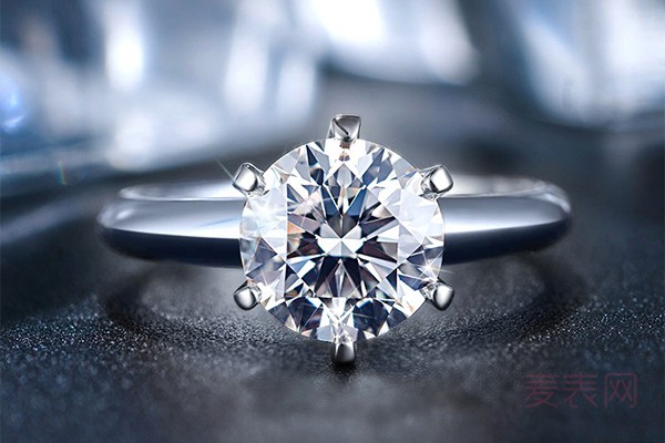 周大金珠宝钻石戒指回收值多少？