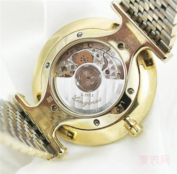九成新浪琴手表可以卖多少钱