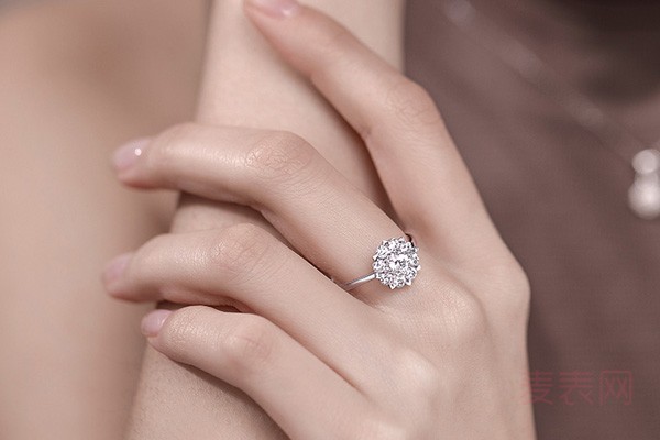 32分的钻石戒指回收价格有多少钱