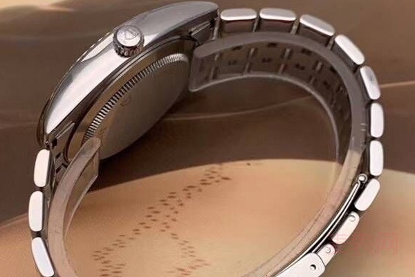 骏珏系列tudor手表回收多少钱