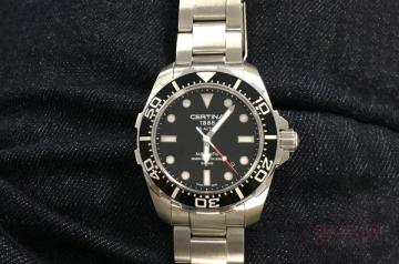​雪铁纳原价5000的手表回收价位难预料
