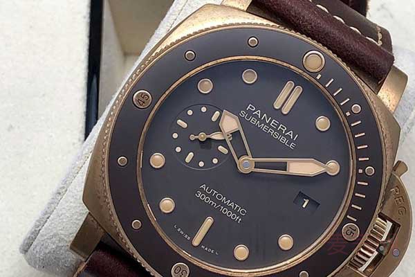 以前的沛纳海986二手表能卖多少钱