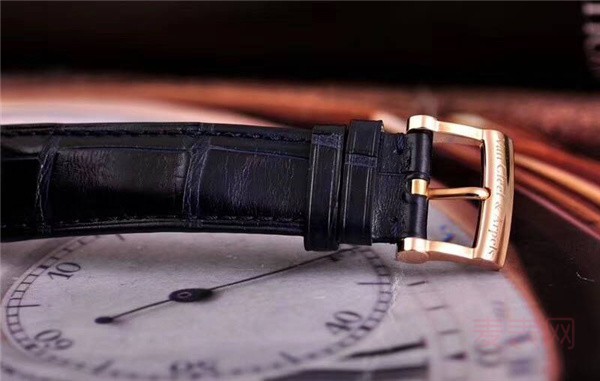 百万身价的梵克雅宝手表不想要了能卖多少？