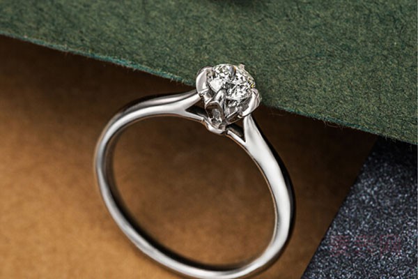 18k金钻石戒指回收价看什么来评估