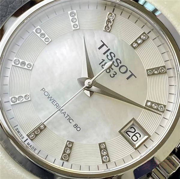 天梭力洛克80手表二手能卖多少？