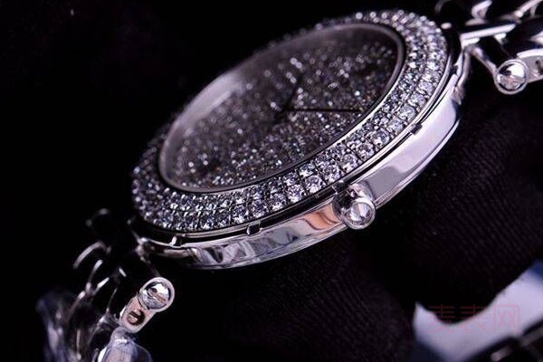 梵克雅宝手表高价回收最高能打几折