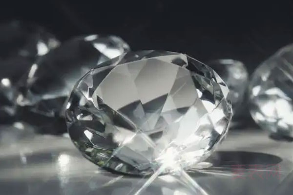 钻石4c是代表什么 怎么看符不符合gia标准