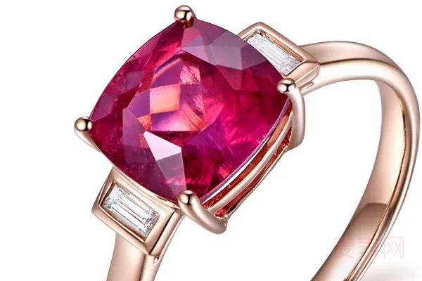 天然钻石有几种颜色 什么颜色的钻石价值最高
